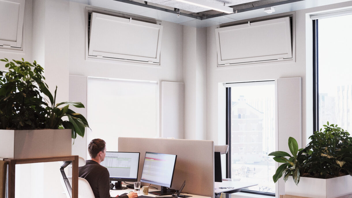 Kontorlokalene i Vertikal Nydalen har naturlig ventilasjon. Foto: Lars Petter Pettersen/Snøhetta