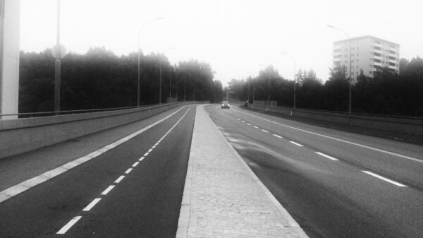 Nå kan du besøke Holmen svømmehall, en av Norges mest energieffektive svømmehaller. Ill.: Arkís arkitektar