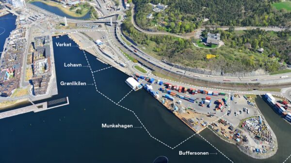 Det gamle Munchmuseet er pop-up nabolagslab, utstillingsarena og kulturhus under årets triennale. Blant utstillingene du kan se er forslagene som har kommet inn for å utvikle Grønlikaia i Oslo. Foto: Hav Eiendom