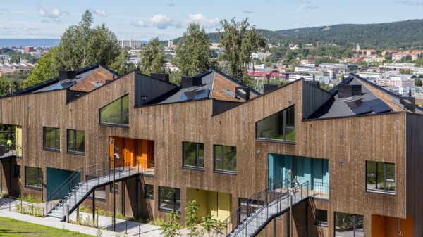 Ulsholtveien 31 er én av seks prosjekter som er videre i Statens pris for byggkvalitet. Utbygger: Stiftelsen Betanien Oslo. Arkitekt: Haugen/Zohar arkitekter. Foto: Tove Lauluten