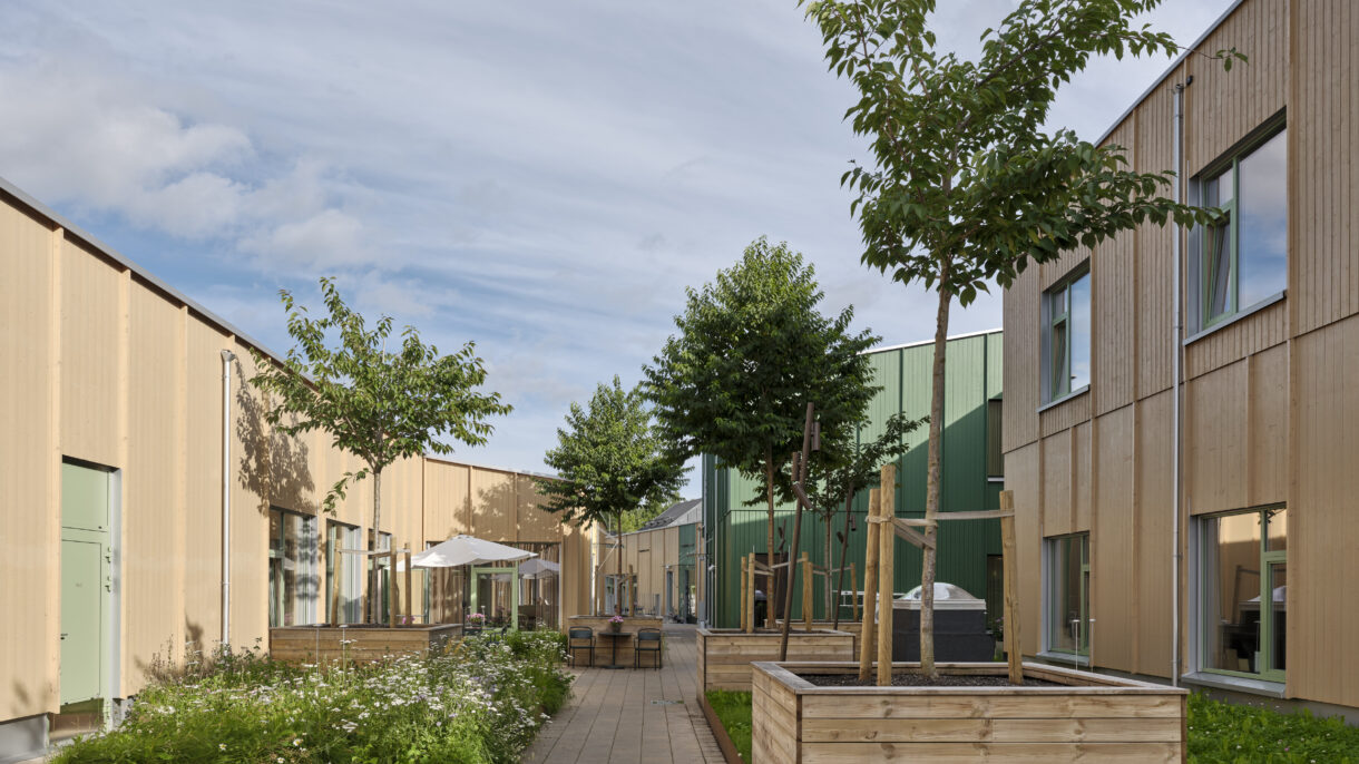 Furuset Hageby photo Adam Mork 300 H