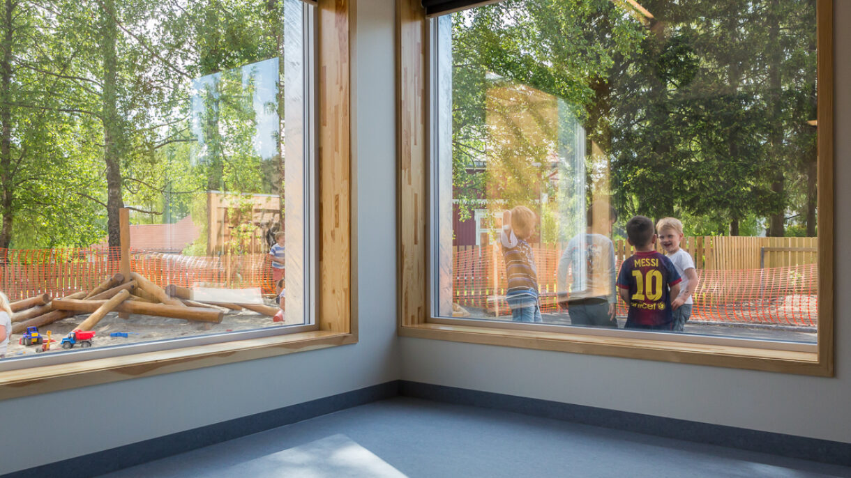 T Lauluten T5 B4316 WEB 72dpi