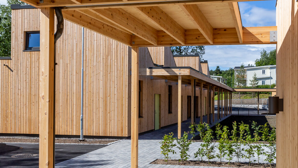 T Lauluten T5 B5279 web 72dpi