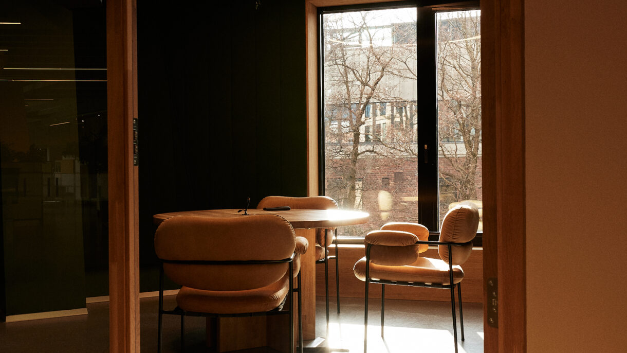 Vertikal Åpning 250424 0159